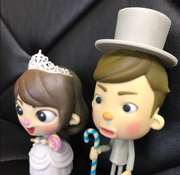 結婚式用のフィギュアの画像