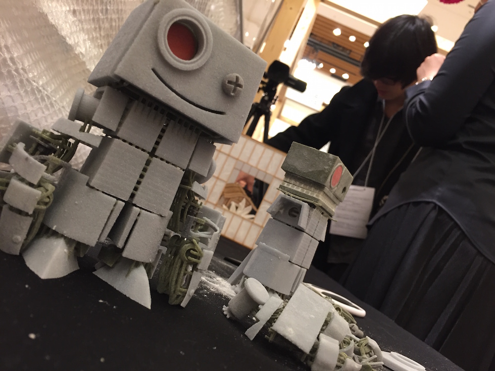 ロボット模型の展示されている様子